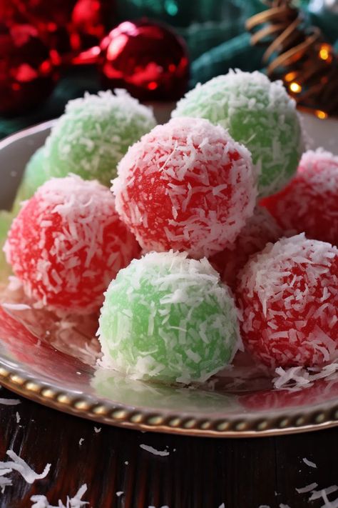 Mom’s Christmas Jello Balls - That Oven Feelin Strawberry Jello Coconut Balls, Jello Coconut Balls, Jello Popcorn Balls Recipe, Christmas Jello Balls, Cranberry Jello Mold, Jello Balls, Quick Holiday Treats, Jello Cookies, Christmas Jello