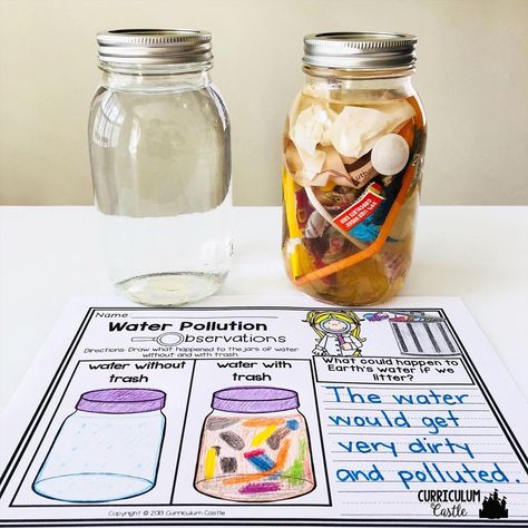 Perfect experiment for Earth Day! Just fill one water jar with trash and observe it over a couple of days. It looks so gross!!!🤢 Water… Earth Day Science, Pollution Activities, Earth Week, Earth Day Projects, 1st Grade Science, First Grade Science, Earth Day Crafts, Earth Day Activities, Creative Curriculum