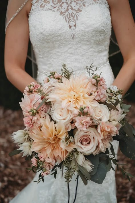 Dahlia Flower Bridal Bouquet, Wedding Bouquet Dahlia Eucalyptus, Roses And Dahlias Bouquet, June Bride Bouquet, Blush Dahlia Bouquet, Bridal Boquets Fall, Blush Fall Wedding Flowers, Bridal Bouquet June Wedding, Wedding Flowers Dahlias