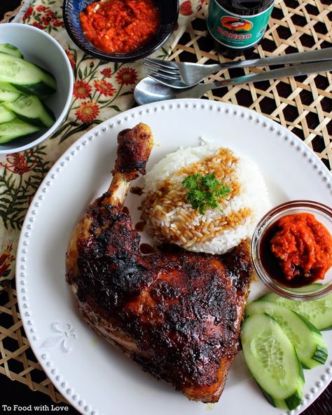 To Food with Love: Ayam Bakar (Indonesian Grilled Chicken) Resep Steak, Chicken Menu, Dada Ayam, Quick Bites, Malaysian Cuisine, Ayam Bakar, Indonesian Cuisine, Singapore Food, Roast Chicken Recipes