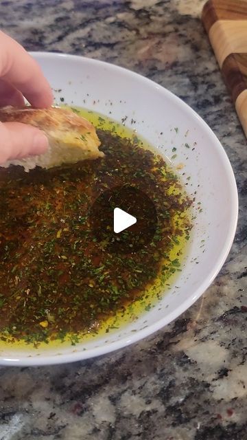 A Date Night In on Instagram: "Bread Dipping Oil  Ingredients:  -½ cup olive oil  -2 tablespoons balsamic vinegar  -1 tsp dried parsley  -½ tsp dried basil  -1 tsp dried oregano  -½ tsp salt  -½ tsp black pepper  -1 tsp red pepper flakes  -1 tsp minced garlic  -Bread for serving  Directions:  1. Combine oil, vinegar, seasonings and garlic in a bowl.  2. Stir and serve with bread!  #oliveoilbreaddip #breaddippingoilrecipe #dippingoil #breaddippingoil #italianbreaddippingoil  #howtomakebreaddippingoil #breaddip #breadoil #breaddippingoil #olivegardenrecipe  #carrabbascopycat #olivegardencopycat #dip #diprecipe #appetizer #datenight #datenightideas  #datenightdinner #datenightin #datenightathome #datenightrecipes #datenightrecipe #recipe  #recipes #bread" Oil And Vinegar Bread Dip, Bread Dipping Sauce, Bread Dips, Bread Dipping Oil Recipe, Dipping Oil Recipe, Salads Appetizers, Simple Appetizers, Olive Oil Dip For Bread, Olive Oil Dip