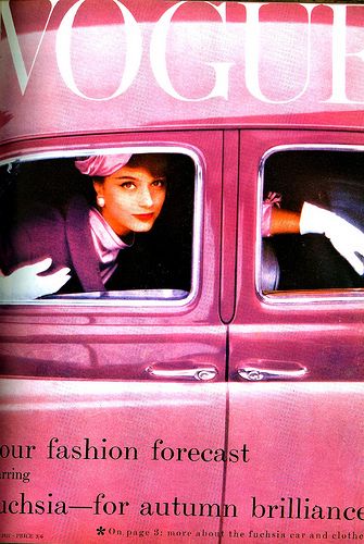 Favorite 50s Vogue Cover (BB) Foto Muro Collage, Norman Parkinson, Vintage Vogue Covers, Mode Pop, Vsco Film, Vogue Vintage, Vogue Magazine Covers, Wallpaper Retro, Bedroom Wall Collage