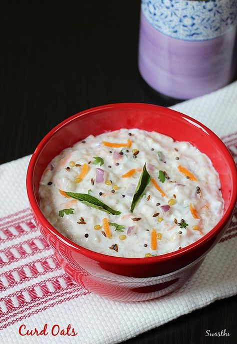 curd oats Yogurt Healthy Breakfast, Healthy Breakfast Recipes Indian, Oats Healthy Breakfast, Recipe Oatmeal, Oatmeal Yogurt, Healthy Breakfast Snacks, Breakfast Oats, Indian Veg Recipes, Veg Snacks