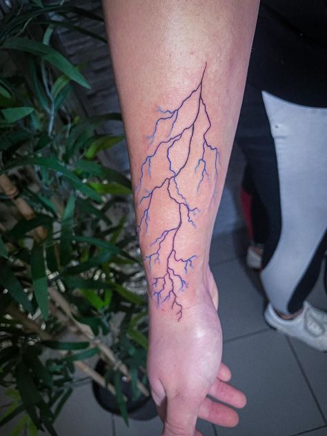 Blue Lightning Bolt Tattoo, Red And Black Lightning Tattoo, Blue Lightening Tattoo, Red And Blue Ink Tattoo, Black Purple Tattoo, Black Blue Tattoo, White Tattoo Lightning, Blue Tattoo Men, Purple Lightning Tattoo