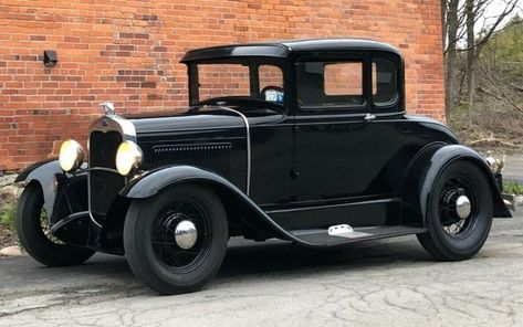 With just four owners over the last century, this barn find Model A is looking for a new home. Would you change anything on this vintage hot rod? #Ford, #ModelA Model A Car, Model A Ford Hotrod, 1929 Ford Model A Hot Rod, Vintage Ford Trucks, Hot Rod Autos, 40s Cars, Model A Hot Rod, Vw Rat Rod, Model A Ford