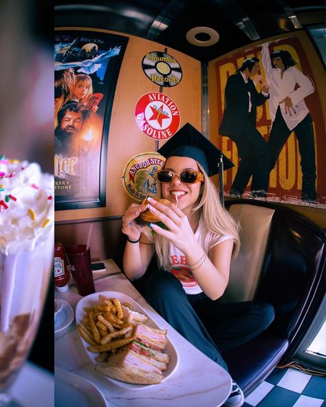 Moonlite Diner (@moonlitediner) • Instagram photos and videos Diner Senior Pictures, Diner Aesthetic Photoshoot, Retro Diner Photoshoot, Diner Photoshoot, Photo Editing Styles, Diner Aesthetic, 50s Diner, Grad Photoshoot, Retro Diner