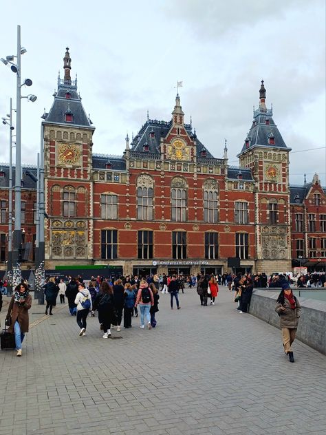 Amsterdam central station front fiscade. 🚉 #amsterdam #railwaystation #centralstation #sightseeing #tours #sights #trams #architecture Amsterdam Central Station, The Art Of Photography, Capturing Memories, Art Of Photography, Capture Memories, Central Station, Europe Trip, Railway Station, Special Places