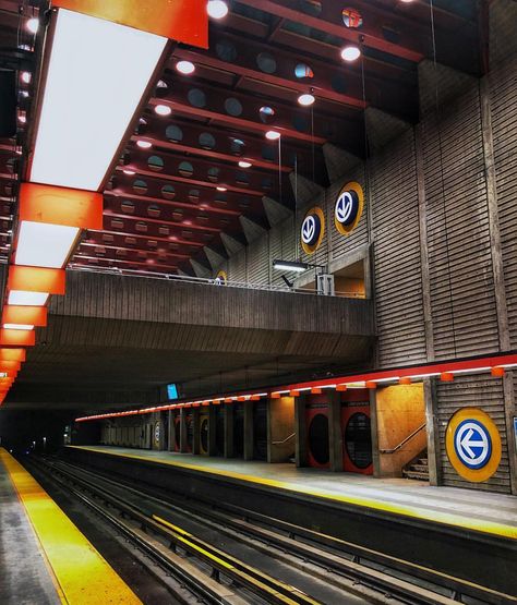 Montreal Aesthetic, Mile End Montreal, 2025 Moodboard, Subway System, Montreal Travel, Mile End, Montreal, Building, The World