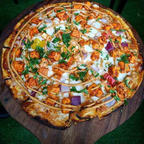 Paneer Tikka Pizza, Paneer Pizza, Paneer Tikka, Food Advertising, Pizza Lovers, Indian Food, Paneer, Vegetable Pizza, Indian Food Recipes