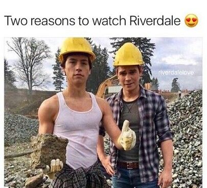 Riverdale Fp Jones, Funny Riverdale, Fp Jones, Cole Spouse, Riverdale Cw, Riverdale Cole Sprouse, Dylan And Cole, Riverdale Funny, Riverdale Memes