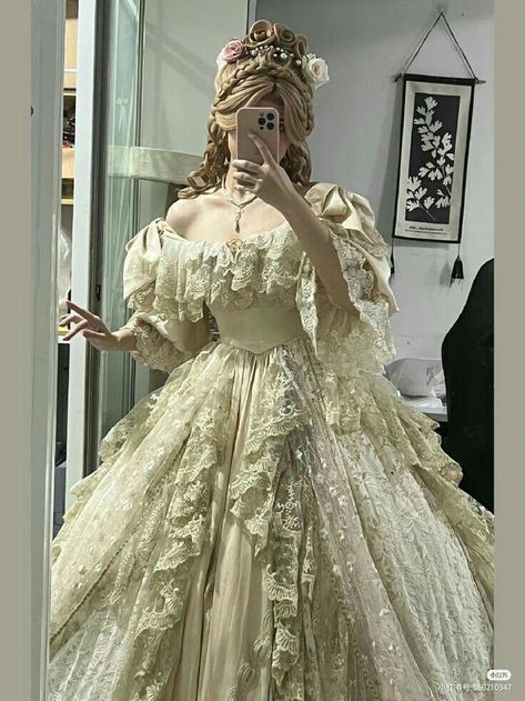 ♥♥♥♥♥♥♥♥♥♥♥♥ Beige Victorian Dress, Royalty Dresses Princess, 1800’s Dress, Elegant Victorian Dresses, Victorian Queen Dress, Ball Gowns 1800s, Royalty Dresses Gowns, Princess Vibe Aesthetic, Victorian Dresses Aesthetic