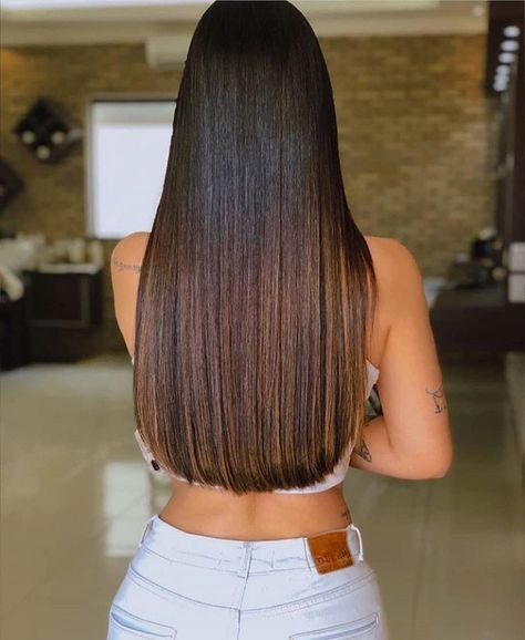 Haircuts For Long Hair Straight, V Shaped Haircut, One Length Hair, V Shape Hair, Chic Haircut, Straight Hair Cuts, Extension Hair, Beautiful Braided Hair, Haircut Inspiration