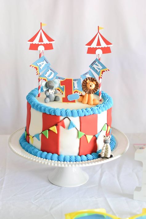 Circus Bday Cake, Animal Circus Cake, Circus 1 Year Birthday, Circus 1st Birthday Cake, Circus Themed Birthday Party Ideas, Circus Theme Cake Smash, Circus Carnival Cake, Circus First Birthday Cake, Circus Animal Theme Party