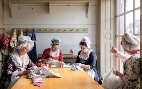 18th Century Working Woman, 18th Century Hats, 18th Century Dresses, Average Woman, 18th Century Women, Colonial Dress, 18th Century Costume, 18th Century Clothing, Historical Reenactment