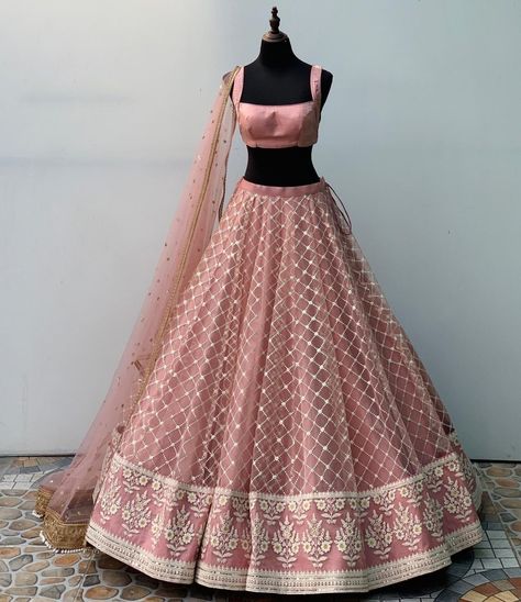 Cotton Lengha Lehenga Choli, Latest Lengha Choli Design, Lengha Designs Latest, Lengha Simple, Night Lehenga, Goa Shopping, Pastel Lehenga, Lehenga For Girls, Desi Fits