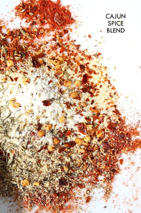 Cajun Spice Recipe. Make your own Cajun seasoning. How to make Cajun spice blend. Vegan Gluten-free Add to Roasted Vegetables, sprinkle on tofu and bake and add to sloppy lentils Cajun Spice, Diy Cajun Seasoning, Spicy Cajun Seasoning Recipe, Cajun Spice Recipe, Cajun Tofu, Homemade Cajun Spice Blend, Vegan Richa, Creamy Garlic Sauce, Nut Free Recipes