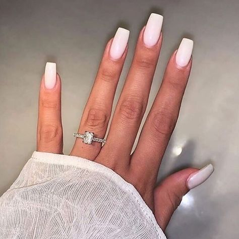 919 Likes, 1 Comments - Nails Melt (@nailsmelt) on Instagram: “Glamours nails💅 Follow @nailsmelt for more gorgeous post @nailsmelt @nailsmelt . . . #nail…��” Long Nail Art, Colour Tip Nails, Natural Nail Designs, Milky Nails, Nails Tumblr, Nail Art Wedding, Ballerina Nails, Homecoming Nails, Silver Nails