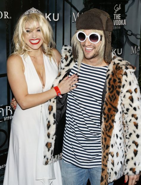 Mark Ballas as Kurt Cobain and His Girlfriend as Courtney Love Kurt Cobain Costume, Kurt Cobain Dress, Kurt Cobain Outfit, Celebrity Couple Costumes, Storm Costume, Kurt And Courtney, Mark Ballas, Couples Halloween Costumes, Celebrity Halloween