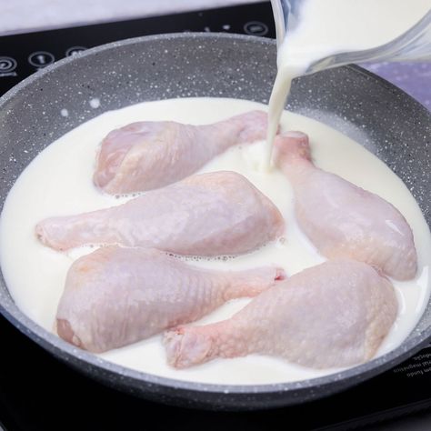 How To Cook Chicken With Milk, Chicken And Milk Recipes, Milk Chicken Recipes, Chicken In Milk, Milk Chicken, Yummy Food Recipes, Milk Jar, Staining Cabinets, Dinner Chicken