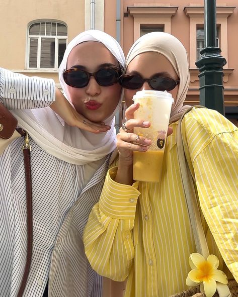 matching 2.0💛🩵🌼🌊🐣🦋 summer outfit, Pinterest summer girls, maxi skirt, yellow shirt, blue skirt, blue shirt, modest fashion, hijabi, hijab tutorial, Pinterest style, aesthetic summer girl, modesty, basket bag, summer vibes Yellow And Blue Outfits, Yellow Blue Outfit, Yellow Hijab, Yellow Outfit Ideas, Hijabi Summer, Hijabi Summer Outfits, Yellow Shirt Outfit, Girls Maxi Skirt, Outfit Ideas Hijab