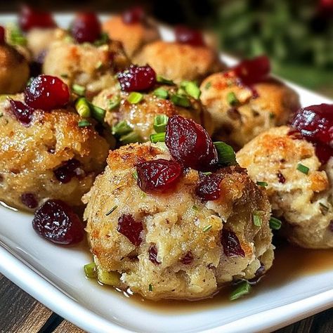 recipes quickie | Cranberry & Turkey Stuffing Balls | Facebook Stuffing Balls Recipe, Loaded Baked Potato Casserole, Cranberry Turkey, Stuffing Balls, Turkey Stuffing, Stuffing Mix, Cooking Turkey, Balls Recipe, Baked Pumpkin