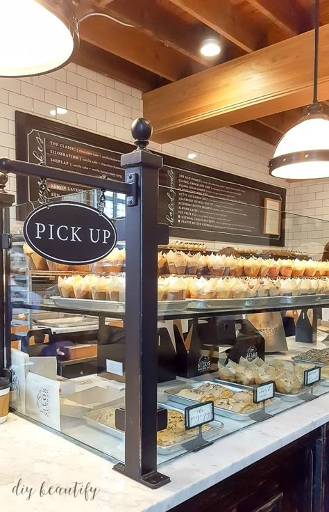 Silos Bakery, Bakery Shop Interior, Silos Baking Co, Pastry Display, Bakery Interior, Bakery Design Interior, Small Cafe Design, Bakery Kitchen, Magnolias Bakery