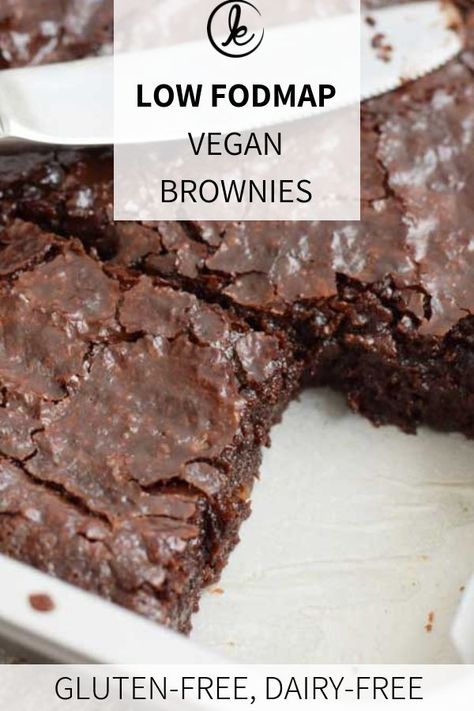 Super fudgy low FODMAP vegan brownies. Only for when you love really sticky brownies! Gluten-free and lactose-free. #FODMAP #glutenfree #lactosefree #vegan #veganbrownies #fodmapbrownies Fodmap Brownies, Low Fodmap Vegan, Fodmap Baking, Fodmap Desserts, Chocolate Glaze Recipes, Fodmap Vegan, Fod Map, Low Fodmap Recipes Dinner, Rachel Paul