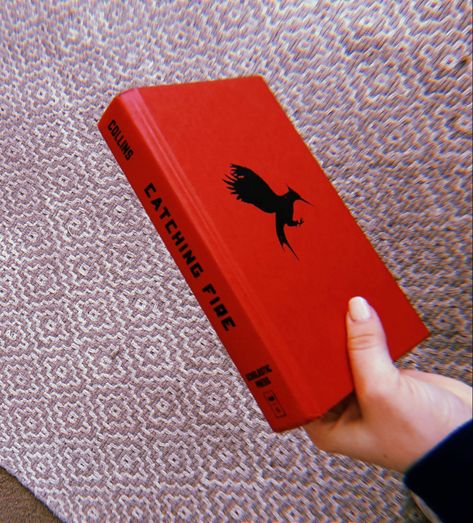 Catching Fire Book, Fire Book, Hunger Games Series, Hunger Games Catching Fire, Suzanne Collins, Hunger Games Trilogy, Catching Fire, The Hunger Games, The Hunger