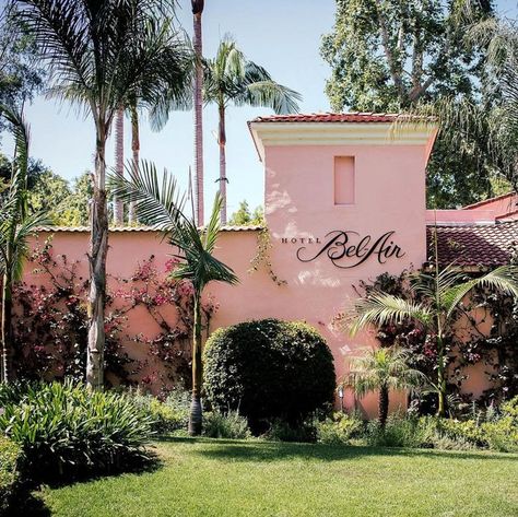 Best Places for Weekend Trips near Los Angeles - Hotel Bel Air Bel Air Los Angeles, Bel Air California, Ojai Valley Inn, Los Angeles Aesthetic, Ojai Valley, Hotel Bel Air, Los Angeles Hotels, Los Angeles Travel, Relaxing Weekend