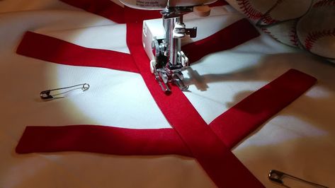 Making a baseball quilt Baseball Quilt Pattern Free, Baseball Quilt Pattern Ideas, Baseball Quilt Pattern, Baseball Quilts, Crib Quilt Pattern, Baseball Quilt, Sports Quilts, Girl Quilts, Photo Quilts