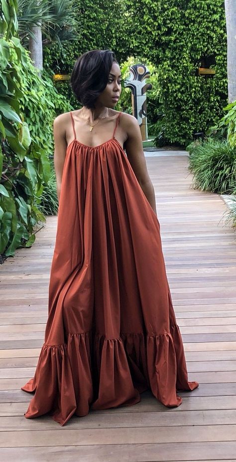 Summer Outfits South Africa, Boho Dress Black Woman, Fitted Maxi Dress Outfit, Boho Chic Outfits Black Women, Bridesmaid Dresses South Africa, Classy Boho Fashion, Rust Bridesmaid Dresses, Dress For Brunch, Maxi Dress Outfit Summer