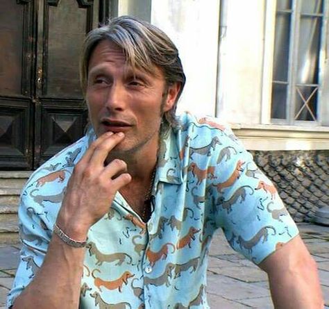 Hannibal in a doxie shirt Danish Men, Nbc Hannibal, Gary Oldman, Hugh Dancy, Hannibal Lecter, Professional Dancers, Mads Mikkelsen, Michael Fassbender, Keanu Reeves