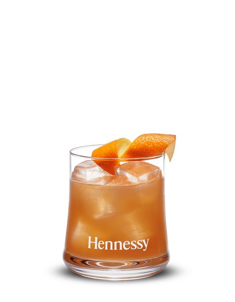 Pure White Hennessy Cocktails, Henny Drinks, Hennessy Margarita, Hennessy Cocktails, Sweet Tea Cocktail, Pineapple Cocktail Recipes, Cognac Cocktail, Easy Mixed Drinks, Ginger Cocktails