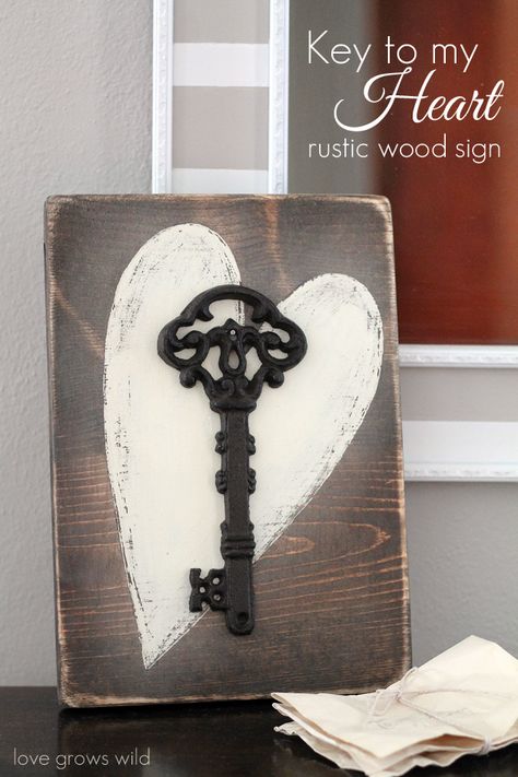 Add a touch of romance to your home with this Key to my Heart Rustic Wood Sign! Find the tutorial at LoveGrowsWild.com Saint Valentin Diy, Valentines Bricolage, Romantic Signs, Easy Room Decor, Rustic Valentine, Diy Valentines Decorations, Old Key, Rustic Wood Sign, Rustic Wood Signs