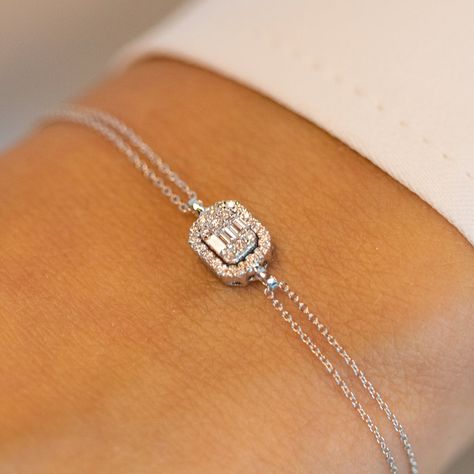 14K Gold Baguette and Round Diamond Bracelet – Elyssa Jewelry Real Diamond Bracelet Designs, Diamond Bracelets Women, Simple Diamond Bracelet, Round Diamond Bracelet, Diamond Accessories, Diamond Bracelet Design, Latest Bracelets, Simple Diamonds, Diamond Jewelry Designs