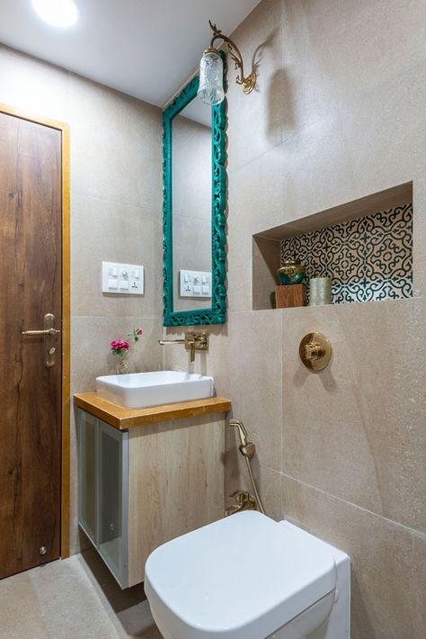 Lovely bathroom design ideas for a distressed mirror and patterned tiles Indian Bathroom Design, Bathroom Designs India, Bathroom Interior Indian, Indian Bathroom, Top Bathroom Design, Interior Design Blogs, Bathroom Interior Design Modern, Bathroom Interior Design Small, Best Kitchen Design