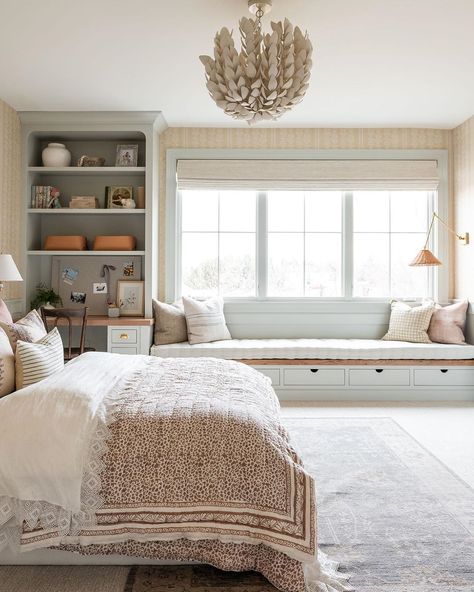 Studio McGee on Instagram: “We balanced the off-centered window in Wren’s bedroom with a floor-to-ceiling built-in and added a window seat! See the rest of the photo…” Mcgee Bedroom, The Mcgee Home, Mcgee Home, Window Seat Design, Bedroom Studio, غرفة ملابس, Studio Mcgee, Big Girl Rooms, Window Seat