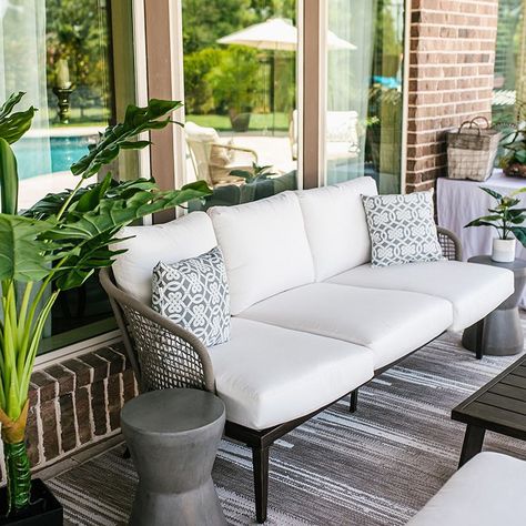 Backyard Patio Furniture Reveal white cushion outdoor rope sofa Rope Patio Furniture, Modern Pool And Spa, White Patio Furniture, Backyard Patio Furniture, Garden Chair Cushions, Modern Pool, Patio Chair Cushions, Outdoor Seat Cushions, Patio Furniture Cushions