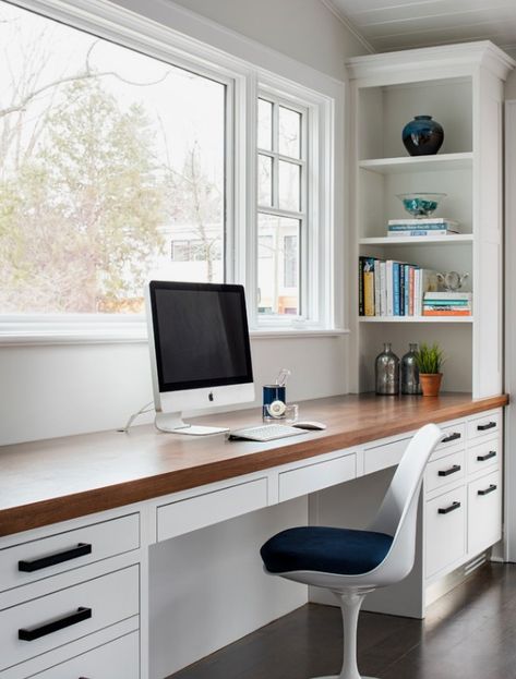 Desk Under Window, Small Home Office Furniture, Home Office Furniture Design, Design Studio Office, Kitchen New York, Guest Room Office, Office Furniture Design, غرفة ملابس, Small Home Office