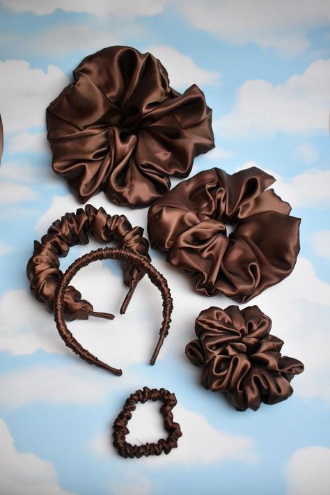 Unique Scrunchie Ideas, Scrunchie Packaging, Satin Hair Accessories, Brown Scrunchie, Xl Scrunchie, Diy Hair Scrunchies, Diy Hair Accessories Ribbon, High Bun, Vegan Alternatives