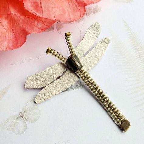 Repurposed Leather Purse Dragonfly Lapel Pin Repurposed Purse, Leather Conditioner Diy, Leather Dragonfly, Thrifty Crafts, Sak Purses, Mens Leather Accessories, Leather Glue, Zipper Crafts, Dragonfly Pin