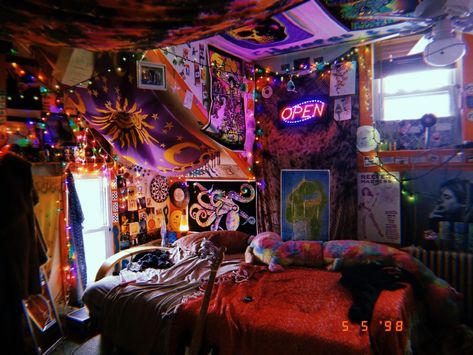 Hippy Bedroom, Hippie Bedroom Decor, Grunge Bedroom, Hiasan Bilik Tidur, Trippy Room, Hippie Bedroom, Bilik Idaman, Hippie Room Decor, Hippy Room