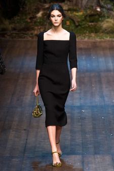 classic, square neckline, and lbd that looks like a suit - Dolce and Gabbana Fall 2014 RTW Vestidos Vintage, 가을 패션, Enchanted Forest, Fall 2014, Dolce & Gabbana, Milan Fashion Week, Look Fashion, Classy Outfits, Elegant Dresses