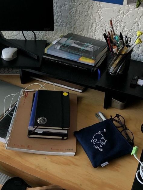 Desk With Books, Academic Aesthetic, Study Books, Book Writing Inspiration, Vie Motivation, Academic Motivation, University Life, Study Motivation Inspiration, Studying Inspo