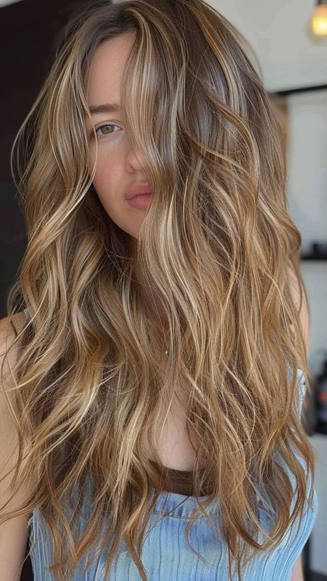 Light Brown Hair Styles, Dirty Blonde Hair With Highlights, Brown Hair Styles, Lighten Hair Naturally, Haircut Salon, Rambut Brunette, Blonde Hair Transformations, Honey Brown Hair, Brown Hair Color