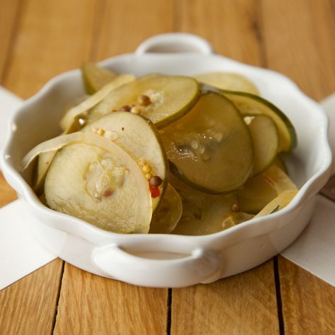 Quick Pickles by Ree Drummond Quick Pickle Recipe, Food Network Recipes Pioneer Woman, Quick Pickles, Chicken Biscuits, Ree Drummond Recipes, Pickles Recipe, Pickle Recipe, Dill Pickles, Homemade Pickles