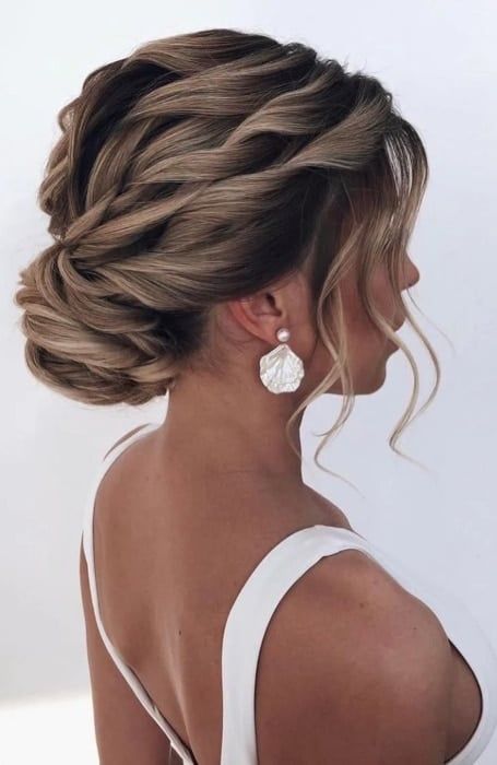 Classic Wedding Hair, Classic Updo, Updos For Medium Length Hair, Wedding Hair Inspiration, Bridesmaid Hairstyles, Wedding Updo, Wedding Hair And Makeup, Bride Hairstyles, Bridesmaid Hair