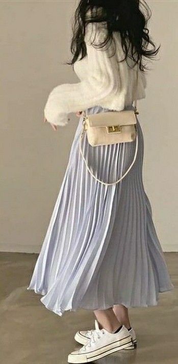 Modest Fashion Korean, Soft Modest Outfits, Modest Outfit Ideas Winter, Pretty Modest Outfits, What To Wear When You Have Nothing To Wear, Cute Modest Outfits Casual, Modest Clothing Aesthetic, Modest Fashion Pants, Korean Modest Outfits