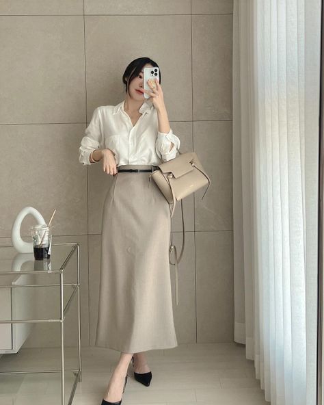 Office Wear Outfit, Smart Casual Women Outfits, Old Money Fashion, Chique Outfit, Smart Casual Women, Casual Office Wear, Money Fashion, Casual Work Outfits Women, Office Outfits Women