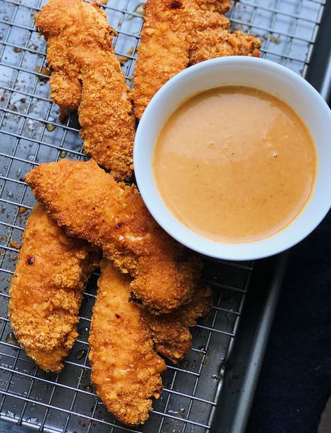 Chick Fil A Tenders Recipe, Chick Fil A Chicken Tenders Recipe, Chik Fil A Chicken, Chick Fil A Copycat, Chick Fil A Recipe Copycat, Chicken Tender Recipes Baked, Gluten Free Chicken Tenders, Air Fried Chicken Tenders, Chicken Tenders Recipe